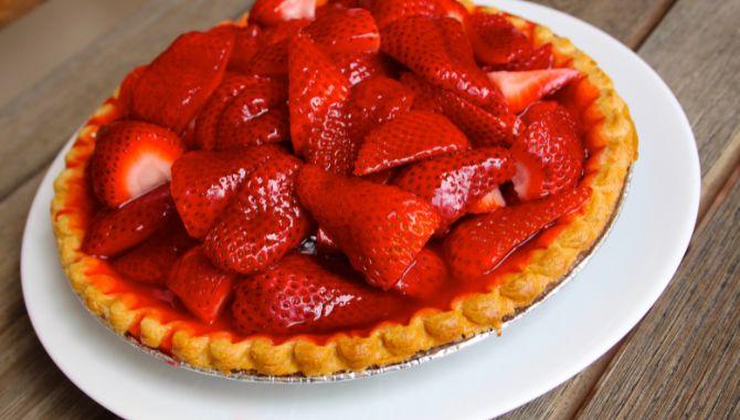 Petiscos Receitas fim-de-semana Tarte de morango
